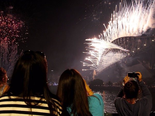 Top 10 thành phố lộng lẫy nhất thế giới để đón chào năm mới 2018 - 3 Top 10 thành phố lộng lẫy nhất thế giới để đón chào năm mới 2018 - 3