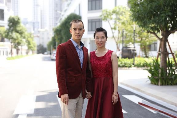 Thành công đến từ sự thấu hiểu và niềm tự hào về sản phẩm kinh doanh - 3 Anh Cao Văn Tường cùng vợ - chị Hoàng Bích Ngọc, người đồng hành trong cuộc sống gia đình và công việc kinh doanh