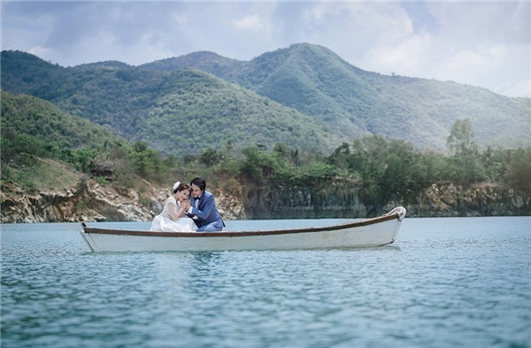 Chân dài Việt đẹp mê ly ở nơi hơn cả Tuyệt Tình Cốc - 11 Chân dài Việt đẹp mê ly ở nơi hơn cả Tuyệt Tình Cốc - 11