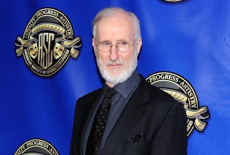 Khi các “sao” lớn ghét cay ghét đắng tượng vàng Oscar - 4 Theo James Cromwell, Oscar chỉ là sản phẩm được tạo ra để “đánh bóng” hình ảnh và không thực sự có giá trị nghệ thuật chân chính. Ngoài ra, càng tạo được nhiều ảnh hưởng, Oscar lại càng khiến cho các diễn viên, nhà sản xuất phải ganh đua với nhau.