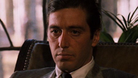 Những vai diễn “vạn người mê” của Hollywood - 4 Nghe có vẻ khó tin nhưng kỳ thực, vai diễn Michael Corleone trong phim “The godfather” ban đầu đã được hãng Paramount Pictures nhắm cho Jack Nicholson. Dustin Hoffman và Warren Beatty cũng bày tỏ sự hứng thú với vai diễn này song Al Pacino mới là sự lựa chọn cuối cùng.