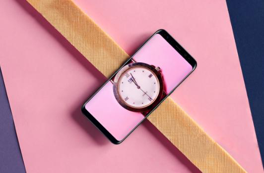 Galaxy S8 hóa thân đa dạng trong loạt ảnh “đánh lừa thị giác” - 4 Galaxy S8 hóa thân đa dạng trong loạt ảnh “đánh lừa thị giác” - 4