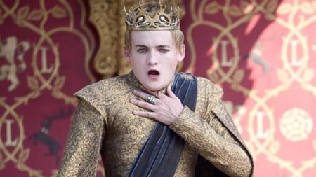 Khi các sao bất ngờ “bỏ cuộc chơi” ngay giữa đỉnh cao sự nghiệp - 4 Jack Gleeson đã nhận được vô vàn sự… căm ghét nhờ vai phản diện trong “Game of Thrones”. Chính vì quá mệt mỏi nên nam diễn viên trẻ đã quyết định “nghỉ hưu” luôn sau khi rời bỏ bom tấn truyền hình này.