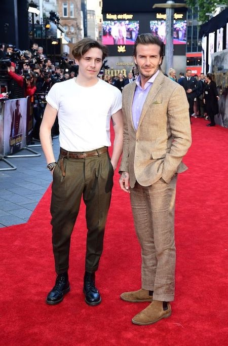 Cậu cả nhà Becks quấn quýt với dàn mỹ nhân khi đi sự kiện - 4 Brooklyn Beckham gần đây rất chăm chỉ xuất hiện tại các sự kiện