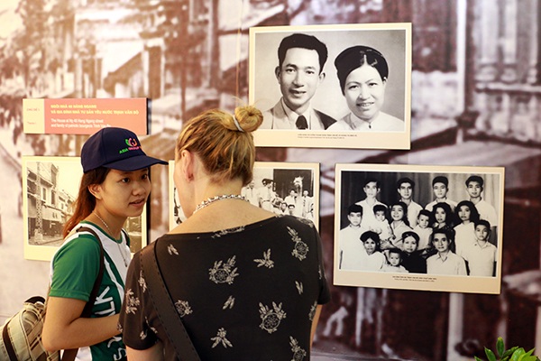 Thăm ngôi nhà Bác Hồ viết bản tuyên ngôn độc lập - 5