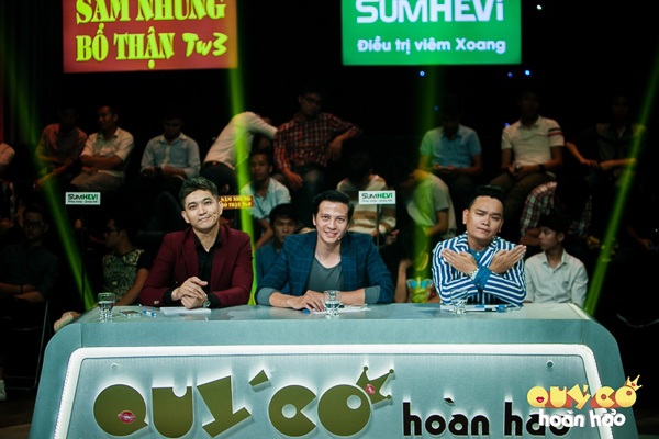Tim bất ngờ ngồi ghế giám khảo, chọn “quý cô hoàn hảo” của năm - 5 Quý cô hoàn hảo hứa hẹn sự tham gia của hoàng loạt các nghệ sĩ, diễn viên, người mẫu, hàng đầu của Việt Nam trong dàn ban giám khảo như: Ca sĩ – diễn viên Tim, diễn viên Trịnh Tú Trung, diễn viên – siêu mẫu Hoàng Anh, diễn viên Hà Trí Quang, ca sĩ Bảo Kun…