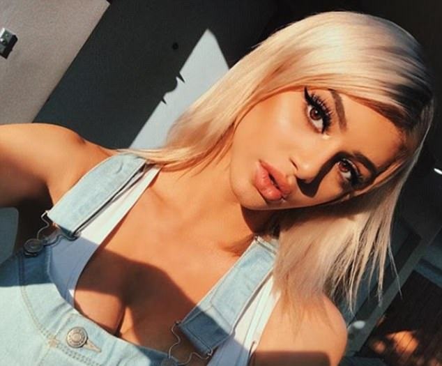 Hotgirl mạng xã hội nhỡ tay livestream cảnh nóng với bạn trai - 4 Cô gái có 3,9 triệu người theo dõi trên Instagram
