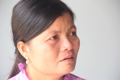 Nữ giáo viên vùng cao được tặng nhà “Mái ấm công đoàn” - 4 Cô Bùi Thị Tuyết tâm sự: Đây là niềm hạnh phúc nhất trong đời, khiến cô mừng rơi nước mắt.
