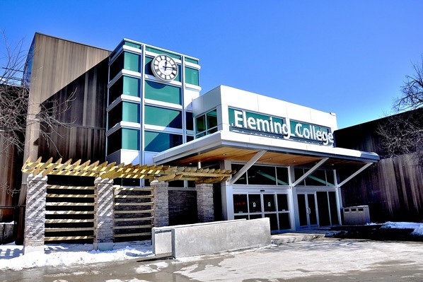 Du học Canada: Học gì để làm việc & định cư tại Ontario? - 4 Du học Canada: Học gì để làm việc & định cư tại Ontario? - 4