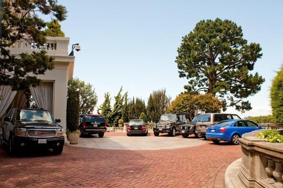 Những người phụ nữ giàu nhất thế giới đi nghỉ ở đâu? - 5