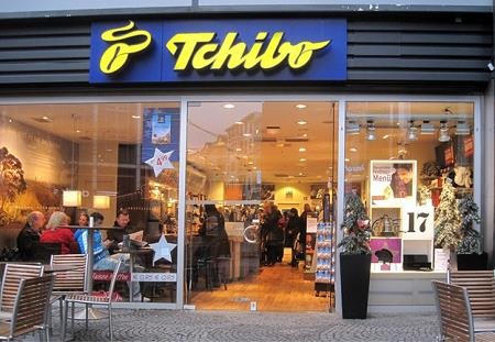 Cà phê nhập khẩu - lựa chọn lên ngôi trong thị trường quà Tết - 5
Tchibo là một trong bốn hãng sản xuất cà phê hàng đầu thế giới