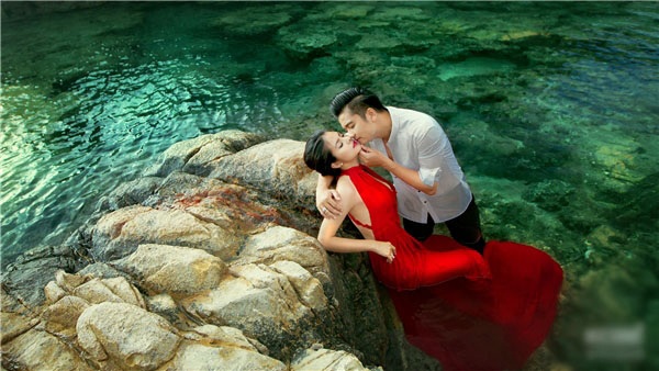 Chân dài Việt đẹp mê ly ở nơi hơn cả Tuyệt Tình Cốc - 2 Chân dài Việt đẹp mê ly ở nơi hơn cả Tuyệt Tình Cốc - 2