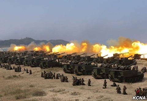 Vì sao ông Kim Jong-un không hề e sợ khi Mỹ rầm rộ điều quân đến - 6 Vì sao ông Kim Jong-un không hề e sợ khi Mỹ rầm rộ điều quân đến - 6