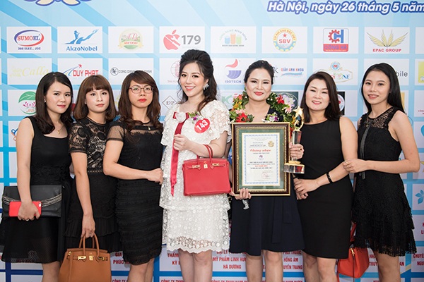Chưa hết 5 tháng đầu năm, Magic Skin đã “ẵm” nặng tay giải thưởng - 5 Những gương mặt nổi bật trong lĩnh vực kinh doanh của Magic Skin - Magic Mom