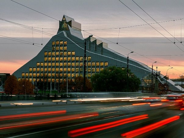 8 thư viện đẹp nhất thế giới nơi ai đến cũng phải mê - 5