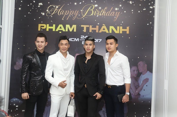 Thời gian gần đây, anh cùng xuất hiện với nữ CEO tài năng Kristine Thảo Lâm trong nhiều sự kiện giải trí, sự nghiệp và con đường nghệ thuật của anh cũng đã thực sự bắt đầu phát triển. Buổi tiệc sinh nhật xa hoa, tráng lệ nhất từ trước đến nay của Phạm Thành cũng do Hoa hậu đầu tư như là cách đưa tên tuổi siêu mẫu Phạm Thành bước vào vị trí dàn sao sang chảnh của showbiz Việt.