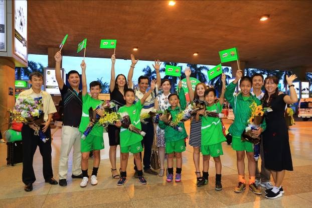 5 vận động viên nhí Việt Nam được tập huấn tại CLB Barcelona - 5 Không chỉ với 5 bạn nhỏ, đọng lại sau chuyến đi còn là câu chuyện truyền cảm hứng cho cả thế hệ trẻ và các bậc phụ huynh.