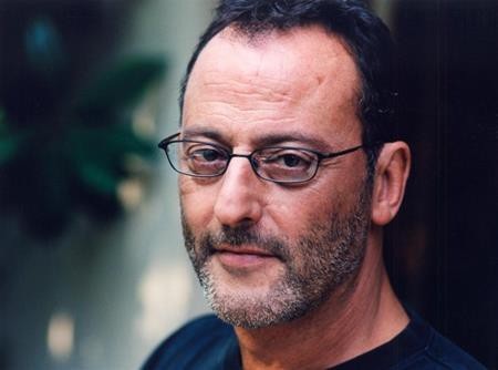 Những tài năng nở muộn của Hollywood - 5 Jean Reno cũng là một ngôi sao tỏa sáng tương đối muộn màng trên bầu trời điện ảnh. Phải đợi tới năm 46 tuổi, Jean Reno mới ghi dấu ấn trong bộ phim “Subway” và nhanh chóng trở thành một ngôi sao quốc tế được nhiều khán giả công nhận.