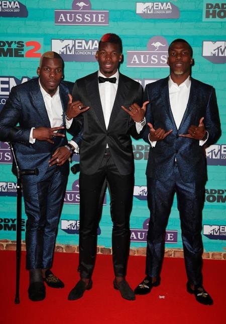 Dàn cầu thủ MU “quẩy” tới bến khi được nghỉ thi đấu - 5 … để tham gia lễ trao giải MTV Europe Music Awards
