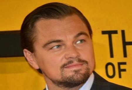 Điểm danh những màn lột xác ấn tượng của các “sao” nam - 6 Giờ đây, chàng lãng tử của Hollywood không chỉ “đốn gục” được các fan hâm mộ mà còn chinh phục thành công giới phê bình với một tượng vàng Oscar cho Nam diễn viên chính xuất sắc nhất trong bộ phim “The Revenant”