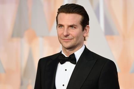 Khi các “sao bự” bị giải Oscar “ghẻ lạnh” - 6 Từ năm 2013 cho tới nay, Bradley Cooper đã nhận được tới 4 đề cử Oscar và được ví von là ngôi sao chuyên đi “săn” các đề cử, điều đáng tiếc là Bradley Cooper chỉ “hữu duyên” với đề cử mà lại “vô phận” với tượng vàng