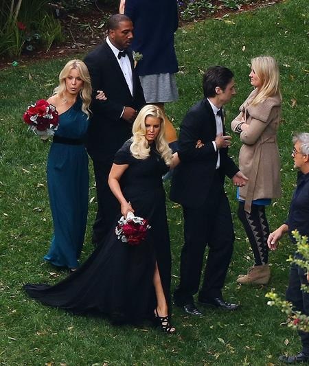 Những cô phù dâu nổi tiếng của Hollywood - 6 Jessica Simpson cũng từng làm phù dâu cho bạn thân hồi năm 2012