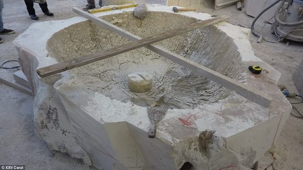 Bồn tắm có giá gần 22 tỷ đồng có gì đặc biệt? - 6