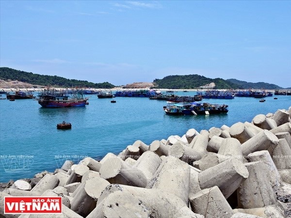Đảo Cô Tô là điểm đến lý tưởng cho du khách khám phá vẻ hoang sơ - 6 Đảo Cô Tô là điểm đến lý tưởng cho du khách khám phá vẻ hoang sơ - 6