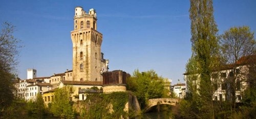 Top 10 trường đại học lâu đời, nổi tiếng nhất thế giới - 6 Top 10 trường đại học lâu đời, nổi tiếng nhất thế giới - 6