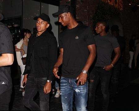 Các cầu thủ của MU đang ăn mừng chiến thắng trước LA Galaxy