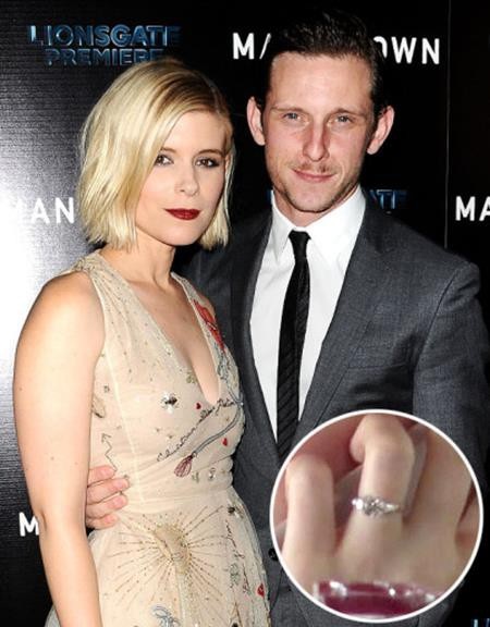 Những ngôi sao tự tin khoe nhẫn tiền tỉ trong năm nay - 6 Kate Mara và người đồng nghiệp Jamie Bell đã đính hôn từ đầu năm nay với một chiếc nhẫn định tình lấp lánh.