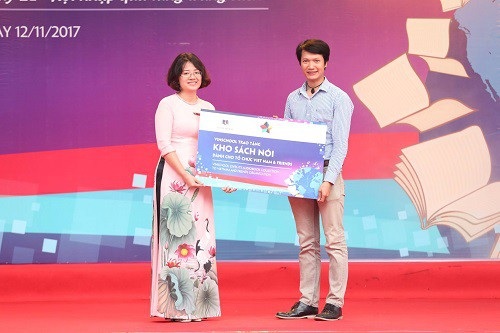 Phó Đại sứ Israel: “Đọc sách không chỉ là thói quen mà còn là một phẩm chất tốt đẹp” - 6 Trong năm học, các em học sinh còn triển khai Dự án “Sách nói” với hơn 100 câu truyện bằng cả tiếng Việt và tiếng Anh do chính học sinh thu âm. Kho sách nói này đã được Vinschool trao tặng cho Tổ chức Vietnam & Friends để dành tặng cho các cho trẻ khiếm thị.