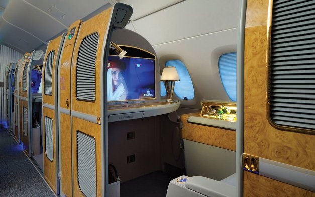 Bên trong chiếc máy bay chở khách lớn nhất thế giới - 7 Bên trong chiếc máy bay chở khách lớn nhất thế giới - 7