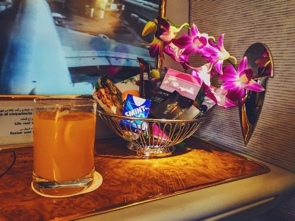 Bên trong khoang hạng nhất của hãng hàng không tốt nhất thế giới - 7