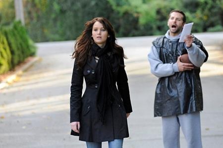 Chán siêu anh hùng, các sao “rủ” nhau làm người thường trên màn ảnh - 7 Jennifer Lawrence và Bradley Cooper chắc chắn là cặp đôi nhiều duyên nợ nhất trên màn ảnh Hollywood khi nàng “dị nhân Mystique” cùng “chú chồn Rocket Raccoon” đã từng hợp tác với nhau trong hàng loạt bộ phim như “Silver linings playbook” (2011), “American hustle” (2013) hay “Joy” (2015)