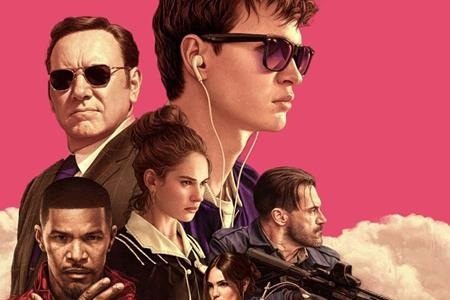 Loạt phim đã khuấy động phòng vé hè 2017 - 7 Hay: “Baby driver” là màn tái xuất đầy ấn tượng của đạo diễn Edgar Wright trên màn ảnh rộng. Ngoài những trường đoạn hành động bất ngờ cùng nội dung kịch tính, “Baby driver” còn gây ấn tượng với phần nhạc phim cực kì xuất sắc được lồng ghép nhuần nhuyễn, tài tình vào các thước phim đẹp nên thơ.