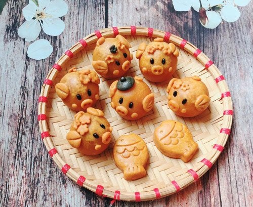 Bánh trung thu độc lạ: Con mê tít, mẹ không tiếc tiền - 7
Loại bánh này hướng đến đối tượng trẻ em với ngoại hình xinh xắn