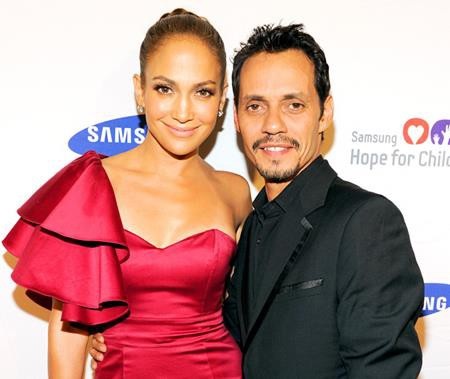 Sau 7 năm hôn nhân ngọt ngào, Jennifer Lopez và Marc Anthony đã quyết định chia tay vào năm 2011 trong sự ngỡ ngàng của các fans hâm mộ. Dù vậy, Marc Anthony vẫn khẳng định mình luôn yêu thương, quan tâm và là bạn tốt của J.Lo.