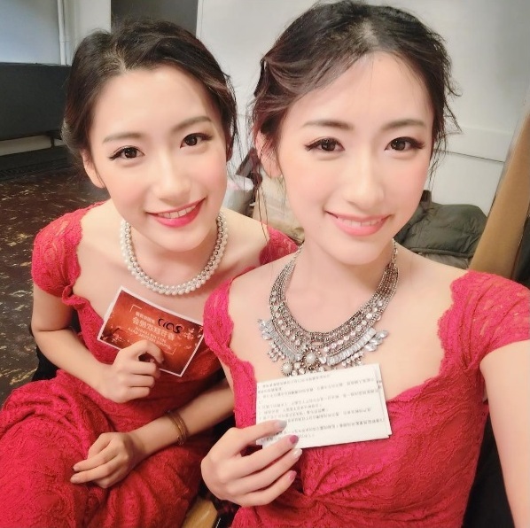 Cặp song sinh 23 tuổi xinh đẹp cùng tốt nghiệp ĐH Harvard danh tiếng - 8 Cặp song sinh 23 tuổi xinh đẹp cùng tốt nghiệp ĐH Harvard danh tiếng - 8