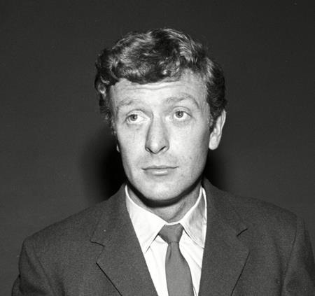 Những “cây đa, cây đề” của Hollywood, ngày ấy và bây giờ - 8 … nên nhiều khán giả đã quên mất rằng nam tài tử cũng từng có một thời trẻ trung, xuân sắc