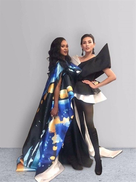 Võ Hoàng Yến diện đầm đen quyền lực của NTK Tuyết Lê - 8