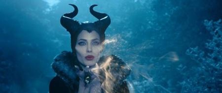 Disney và những dự án phim hứa hẹn sẽ làm “nổ tung” các rạp chiếu - 9 Angelina Jolie sẽ tái ngộ khán giả với phần tiếp theo của “Maleficent” dựa trên bộ phim hoạt hình nổi tiếng “Sleeping beauty” hồi năm 1959