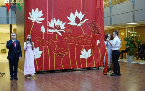 Ngày Việt Nam tại Học viện Quan hệ Quốc tế Liên bang Nga - 9 Ngày Việt Nam tại Học viện Quan hệ Quốc tế Liên bang Nga - 9