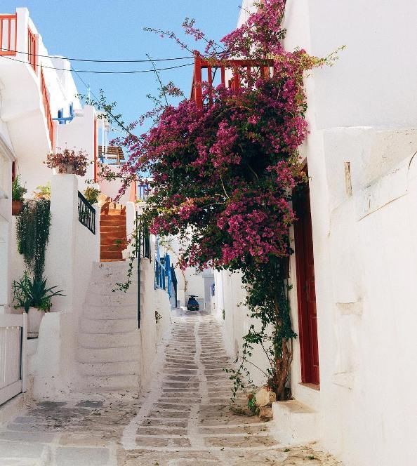 Những bức ảnh chứng minh Santorini đẹp hơn một giấc mơ - 9 Những bức ảnh chứng minh Santorini đẹp hơn một giấc mơ - 9