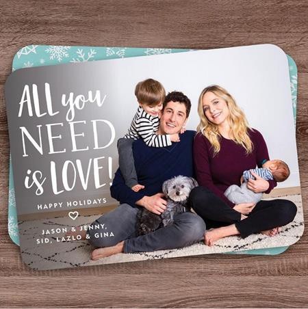 Loạt sao lớn thi nhau chúc mừng Giáng sinh an lành - 9 Vợ chồng Jason Biggs - Jenny Mollen vừa có thêm nhóc tì thứ hai trong năm nay và đây chắc chắn sẽ là dịp Giáng sinh hạnh phúc, vui vẻ nhất từ trước đến giờ