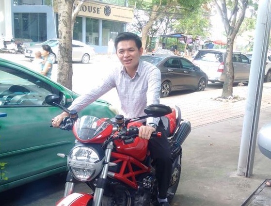 Ông bố viết đơn lên Chính phủ kiến nghị giải tán Hội Phụ huynh - 2
Theo anh Bình, các khoản tự nguyện trong trường học thông qua Hội phụ huynh đang làm nhếch nhác môi trường học đường.