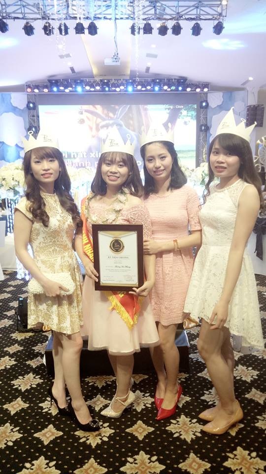 Gặp gỡ cô nàng 9x xinh đẹp thu nhập lên tới 1 tỷ đồng mỗi năm nhờ kinh doanh mỹ phẩm - 3 Gặp gỡ cô nàng 9x xinh đẹp thu nhập lên tới 1 tỷ đồng mỗi năm nhờ kinh doanh mỹ phẩm - 3