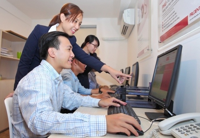 Bài toán khoảng cách thế hệ: Chọn lời giải thông minh ở công ty bảo hiểm - 2
Nhân sự thế hệ Y tại Prudential luôn được tạo cơ hội để thể hiện năng lực và bản sắc cá nhân.