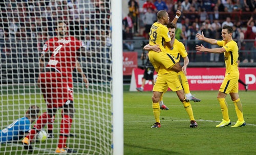 PSG tạo cách biệt 6 điểm với đội nhì bảng Monaco - 1
PSG tiếp tục thể hiện phong độ ấn tượng tại Ligue 1