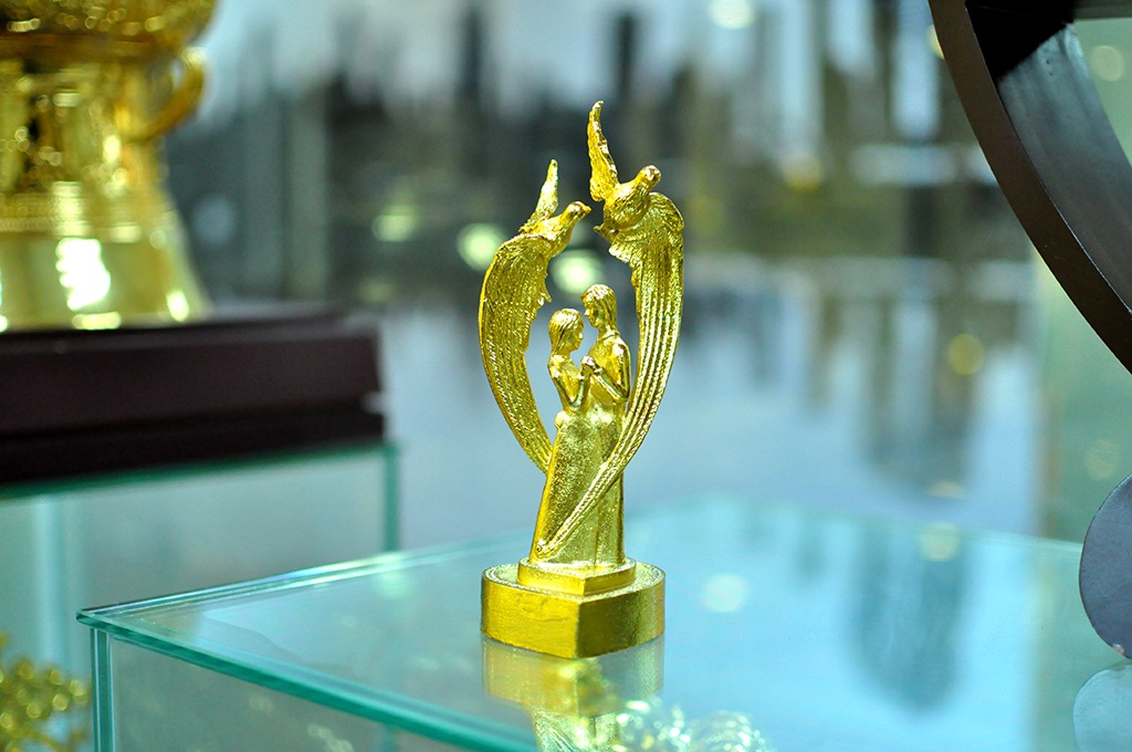 Những món quà "siêu khủng" trong ngày Valentine - 1